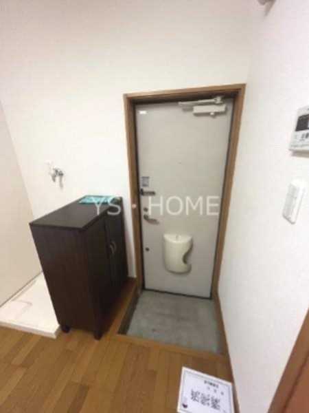 アネックス中町  玄関