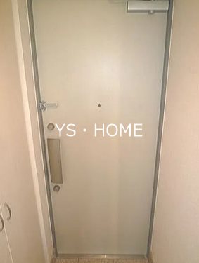 ラクラス新中野 玄関