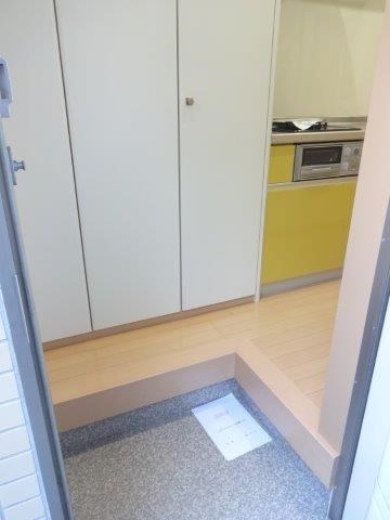 フラッツＥ 玄関