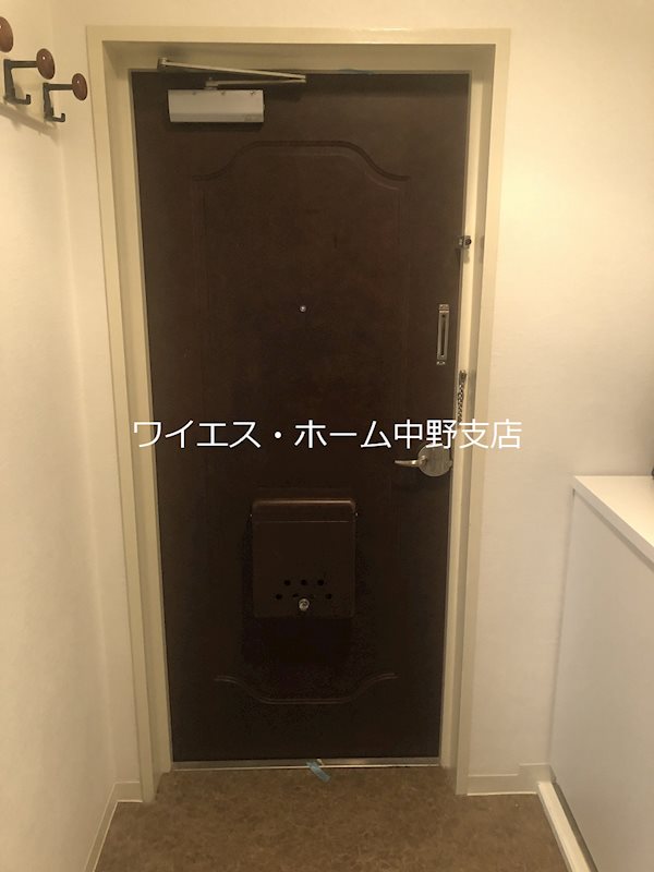 ドネグレイス立川ビル 玄関