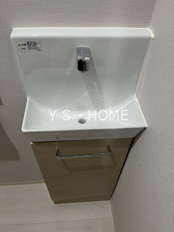 その他28