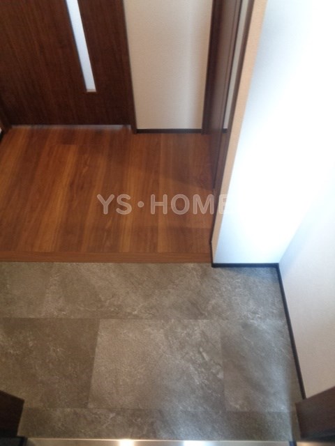 つむぎの杜　西荻みなみ 玄関