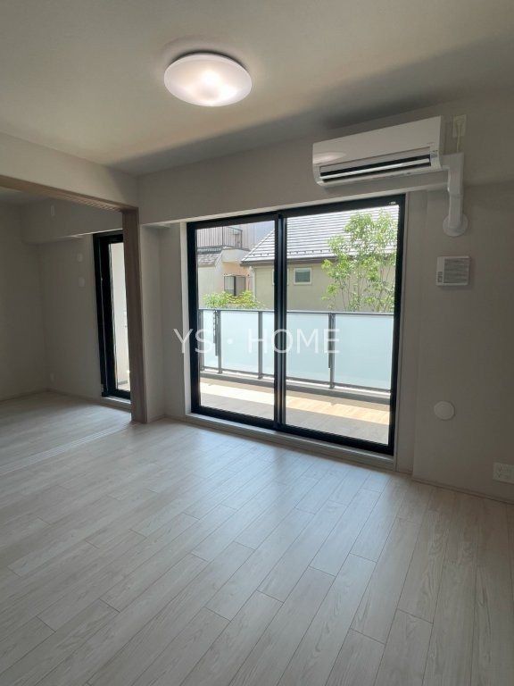 トラープランド蒼麗館 リビング