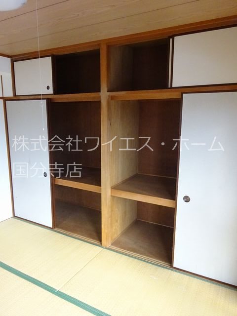 ベッドルーム