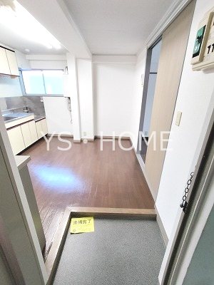 R-STYLE武蔵境 玄関