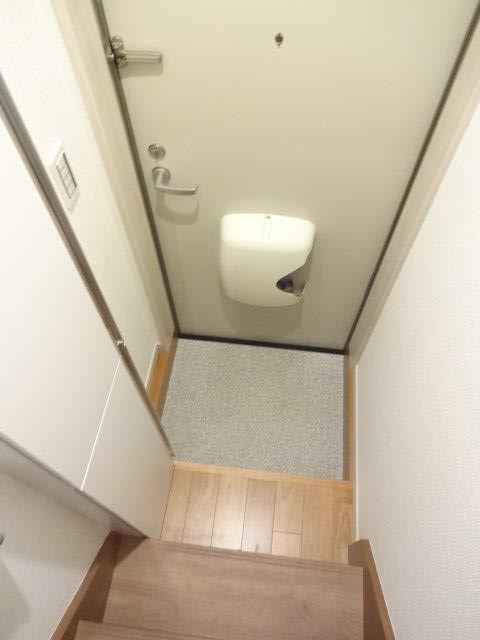 ローゼル東小金井 玄関