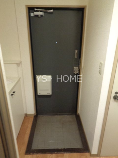 ランドオーエノ 玄関