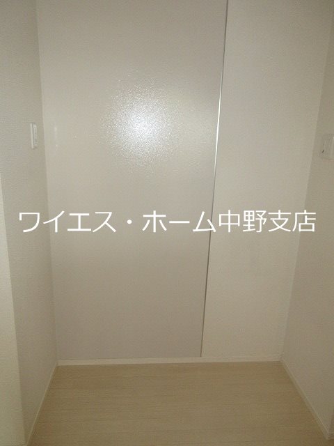 その他11