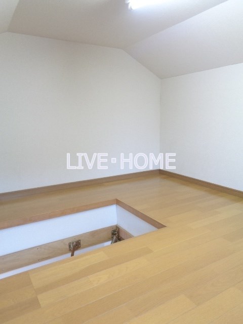 その他13