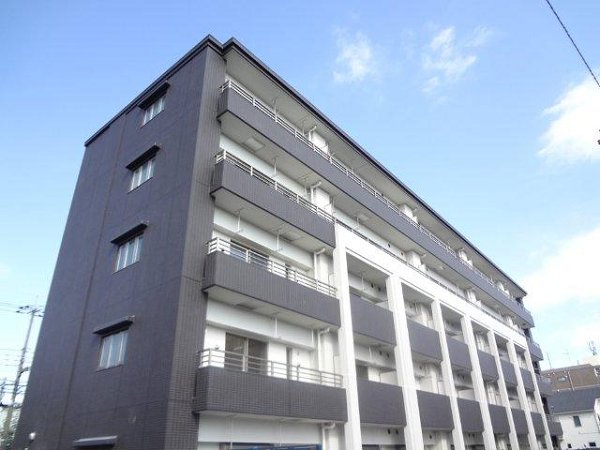 カーザ・クラーラ 外観