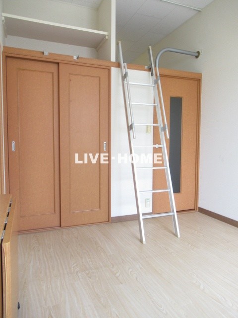 その他12