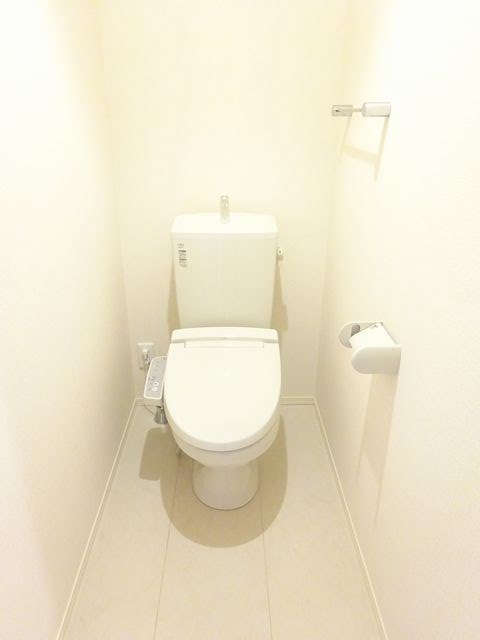 ウィット　オザキ その他3