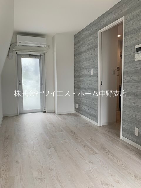 クレアトール中野 リビング