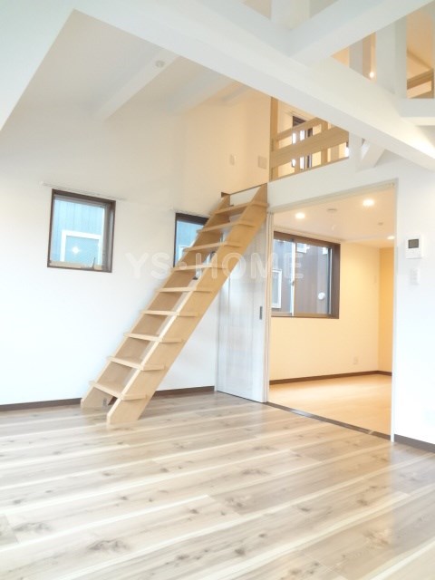 その他11
