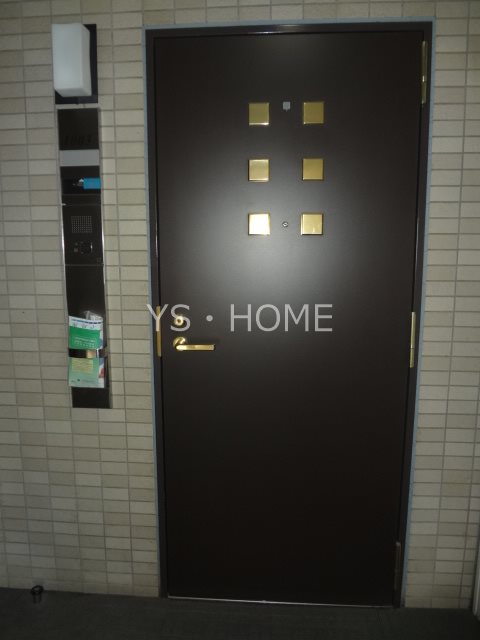 クレッセント三鷹　　 玄関