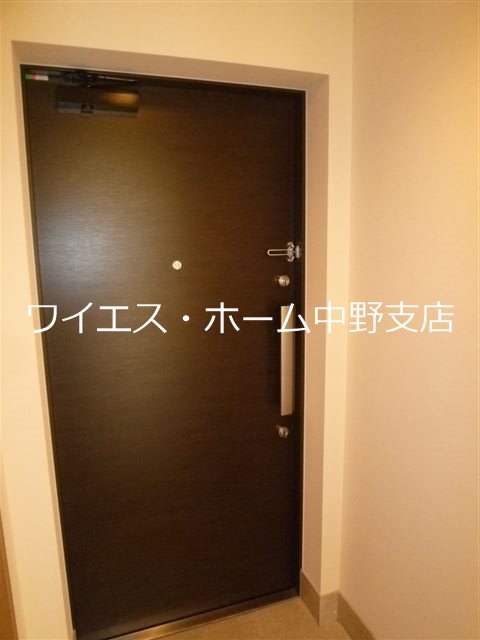 パークハウス東中野リヴゴーシュ 玄関