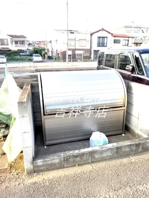フローレンス井上 その他2