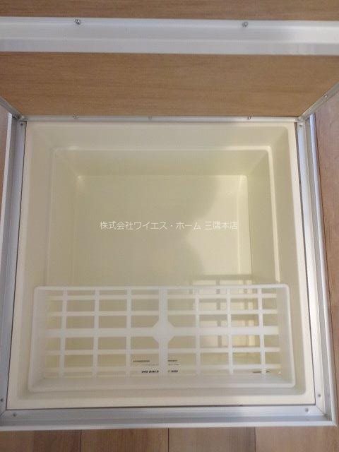 その他13