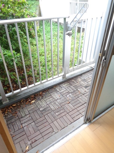 パイロットハウス北新宿 ベランダ