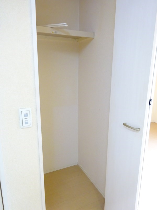 その他12