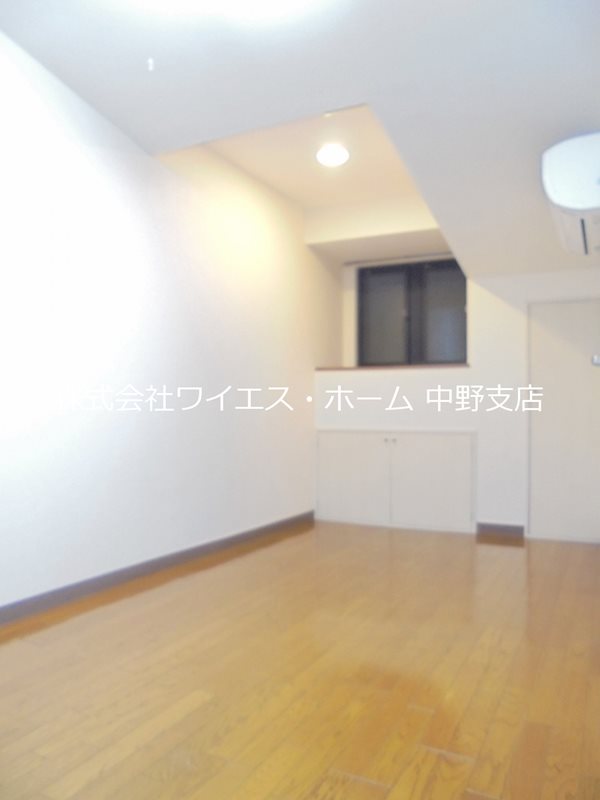 ウェンゲン上高田 ベッドルーム
