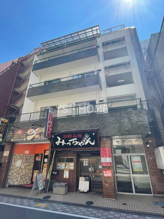 健生ビル 外観