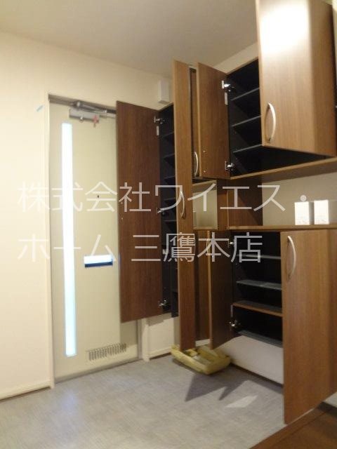 エアリクス　Ａ 玄関