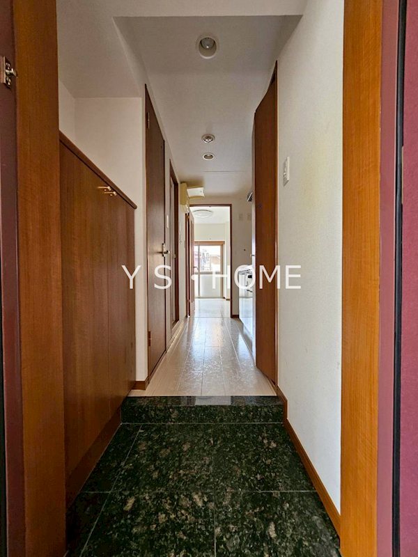 パークウェル国分寺 玄関