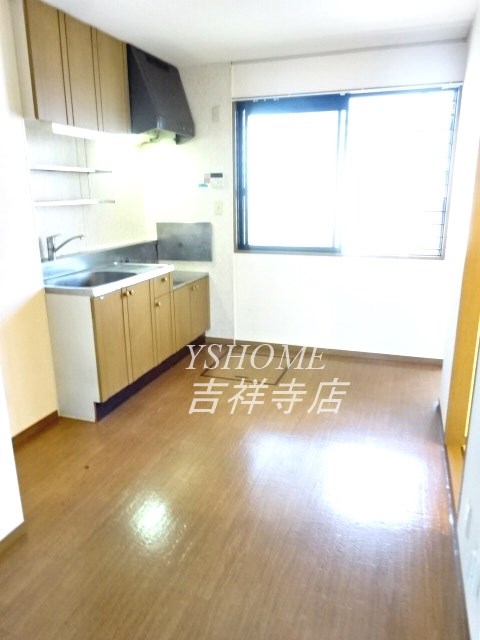 ストークアレイ リビング