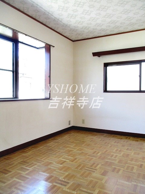 立野町貸家 ベッドルーム