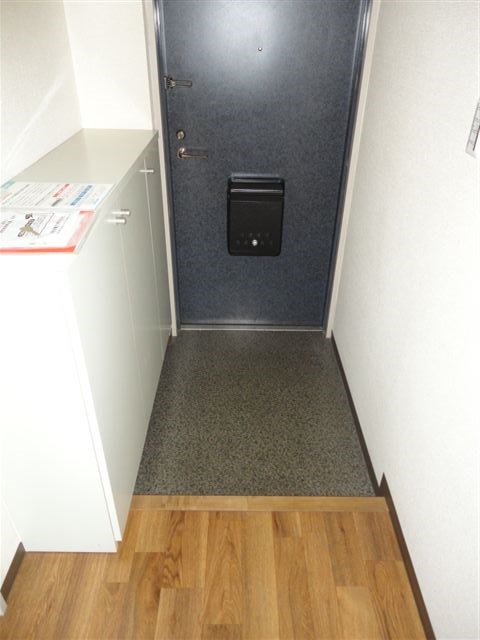 エスポワール小金井 玄関