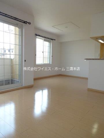 エクシード　深大寺 リビング
