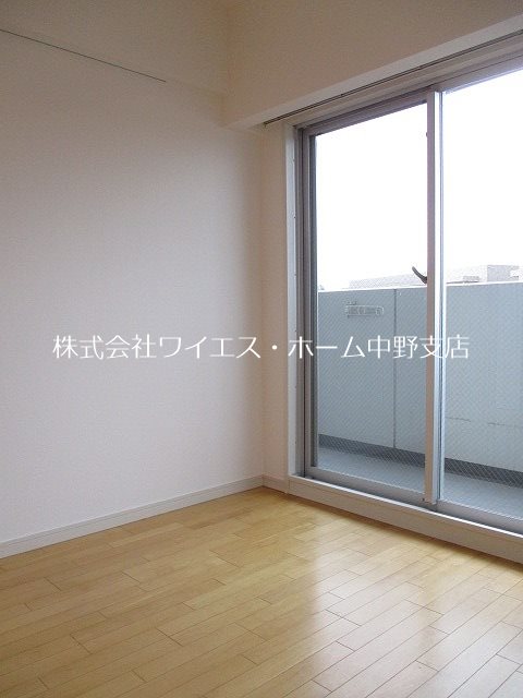 プライマル方南町 リビング