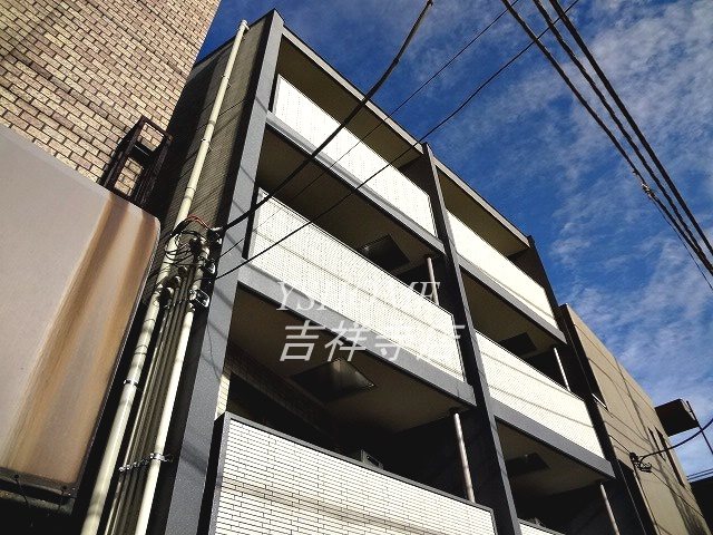 リヴァークレメント  外観
