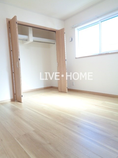 その他33