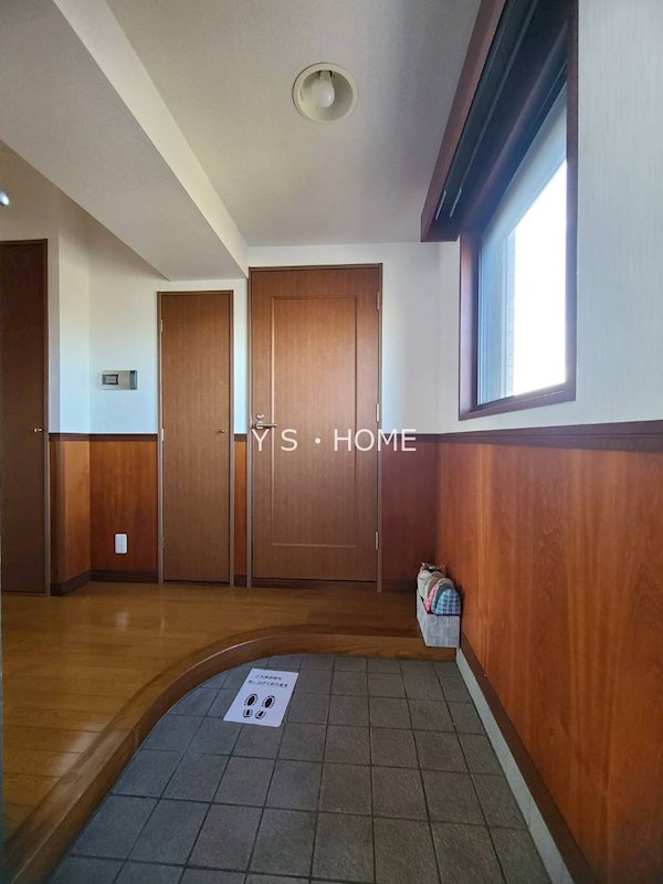 日興ビル小金井 玄関