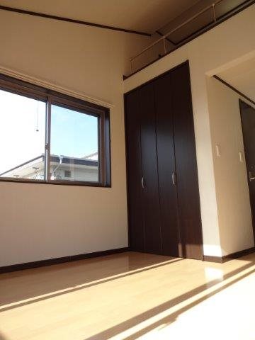 エスティーフォー小金井 ベッドルーム