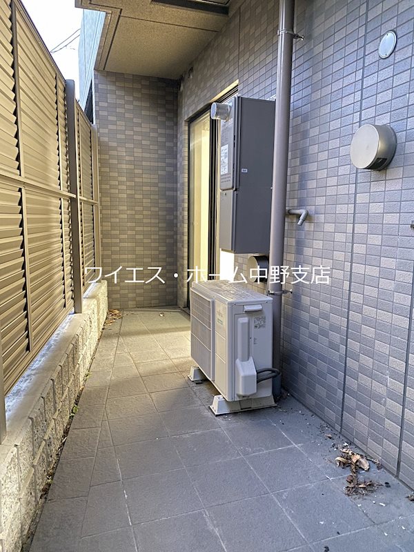 ルーブル方南町弐番館  ベランダ