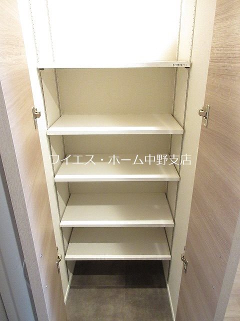 その他11