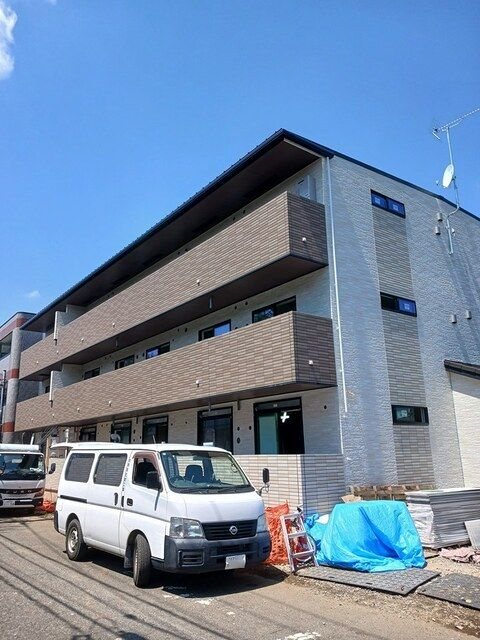 West Primary 外観