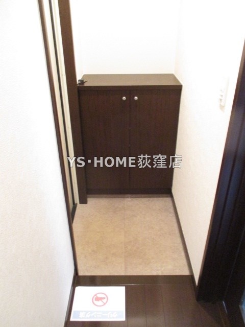 パークヴィレッジ阿佐ヶ谷　Ｅ  玄関