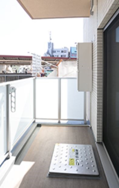 グロリアス西荻窪 ベランダ