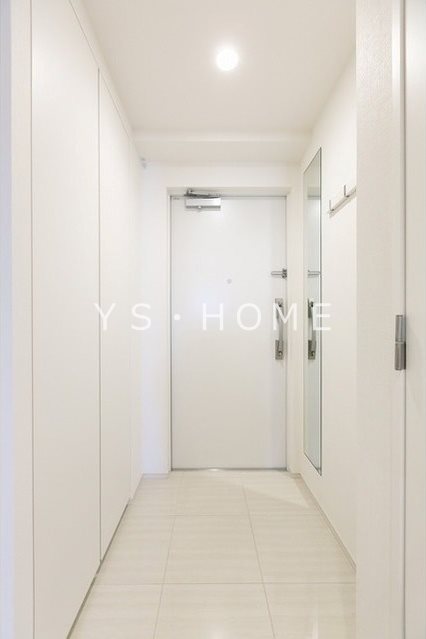 コンフォリア西荻窪 玄関