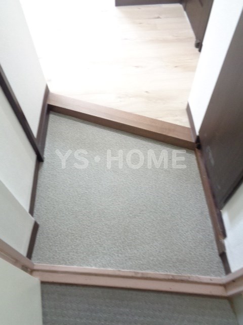 ハイツ荻窪 玄関