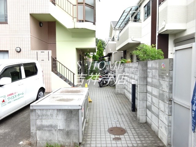 地蔵前マンション その他外観1