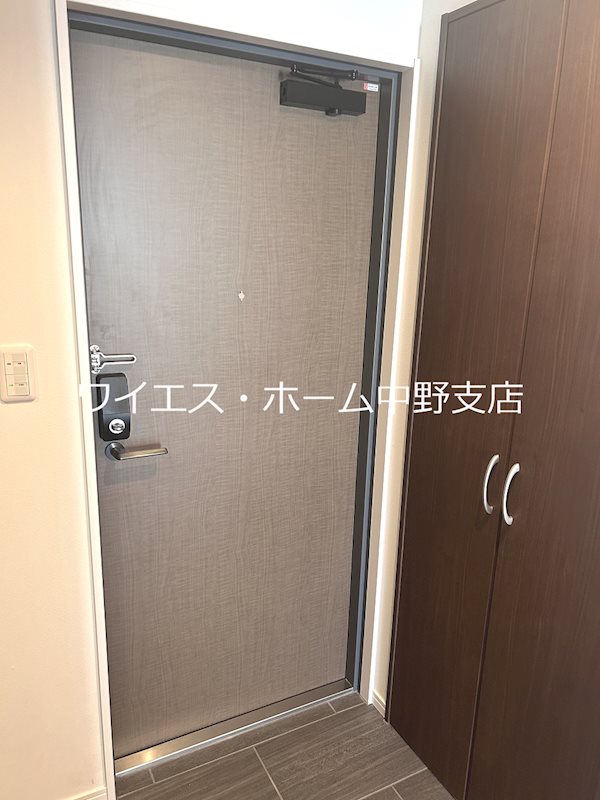 GREEN COURT中野 玄関