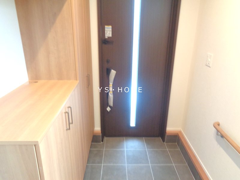 小金井市東町3丁目戸建 玄関