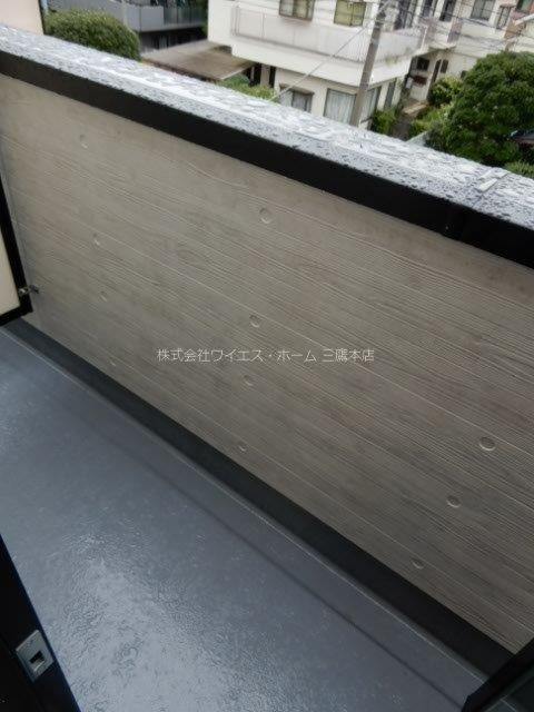 エクセラン吉祥寺 ベランダ