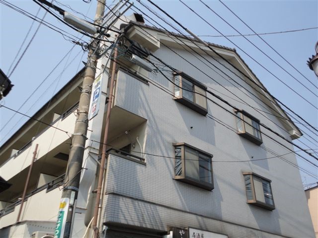 パールハイツ 外観