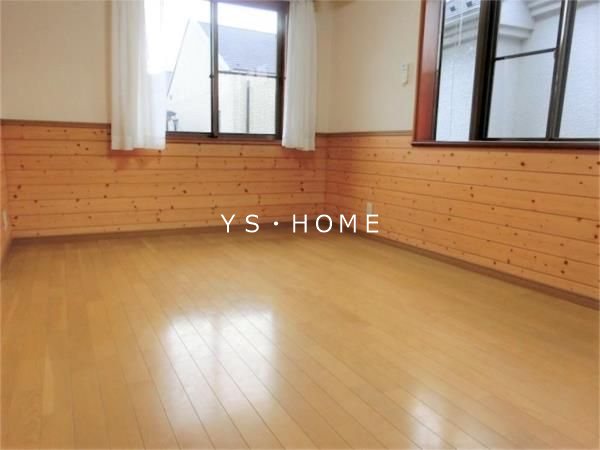 プラスペアティ リビング